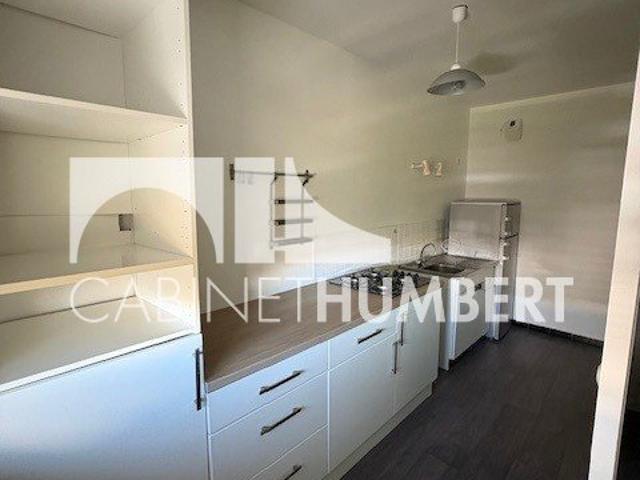 APPARTEMENT T1 A LOUER ST ETIENNE FAURIEL