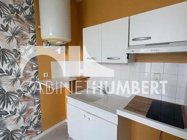 APPARTEMENT T1 A LOUER ST ETIENNE FAURIEL
