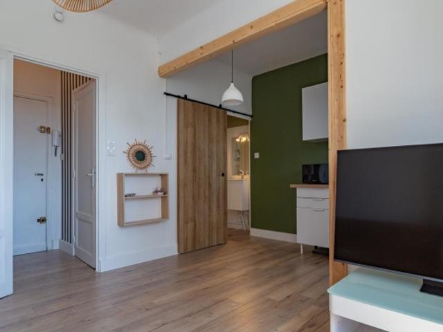 Appartement T1 avec cave vendu loué, Résidence LE CAPRICORN