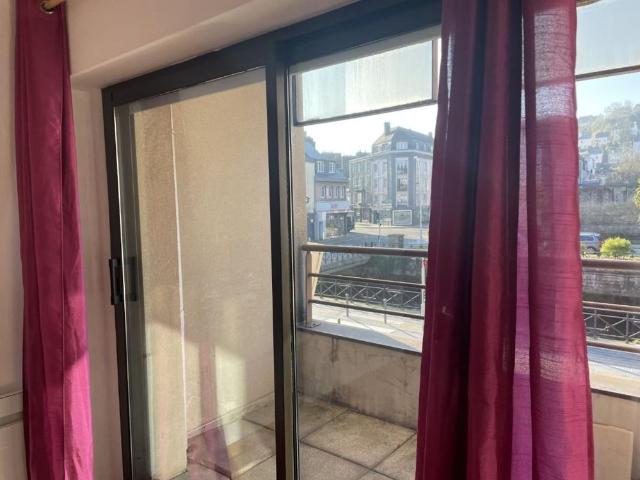 Appartement T1 BIS avec Balcon + Parking Privé