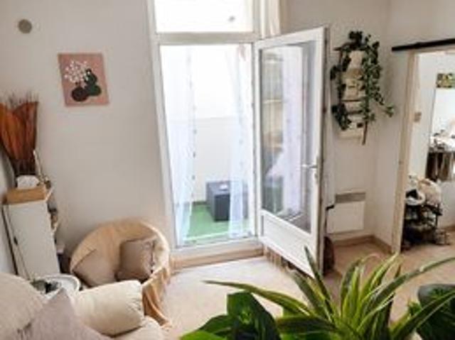 Appartement T1 bis avec extérieur privatif
