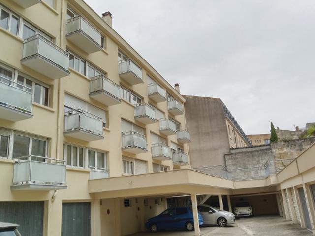 Appartement T1 BIS de 31m2 avec place de parking Bordeaux