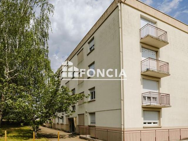 Appartement t1 bis en dernier etage avec balcon