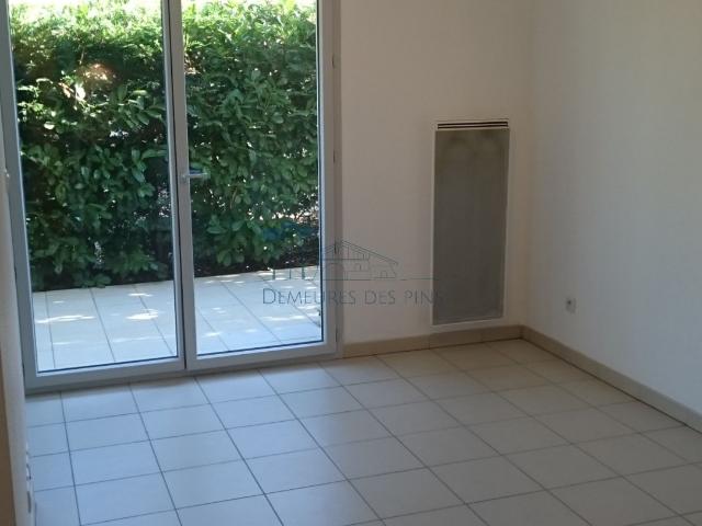 Appartement T1 Bis en rez de jardin