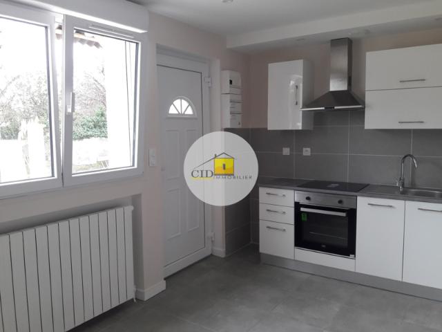Appartement T1 bis en rez de jardin