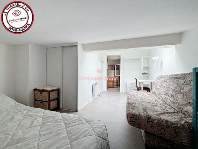 Studio Bordeaux 17,11 m² Carrez 25,87 m² au sol 3? étage