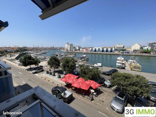Appartement 3ème étage avec ascenseur | Parking inclus | Vue port