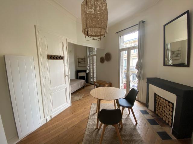 Appartement T1 bis proche Meriadeck