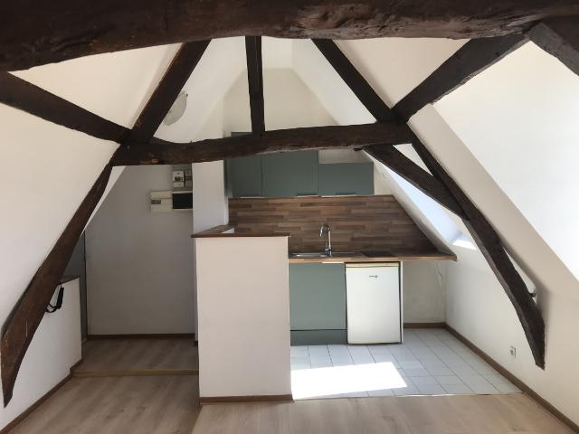 APPARTEMENT T1 BIS VIEUX LILLE