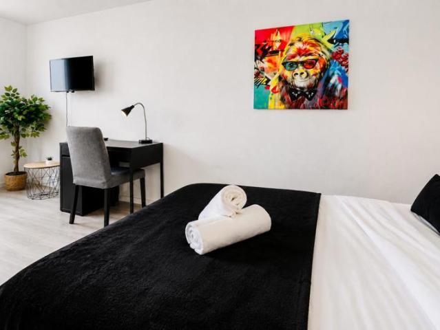 APPARTEMENT T1 ETAGE ELEVE SECTEUR DOUA