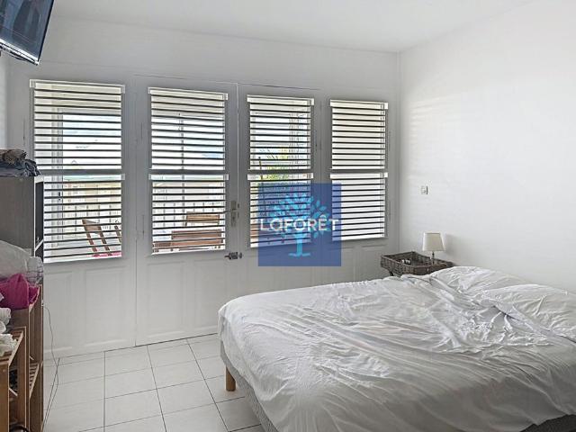 Appartement T1 LES TROIS ILETS à louer