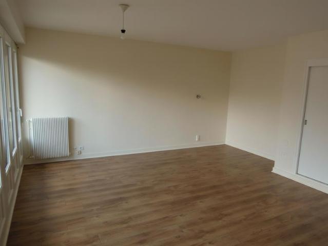 Appartement T1 lumineux avec balcon Amiens Henriville