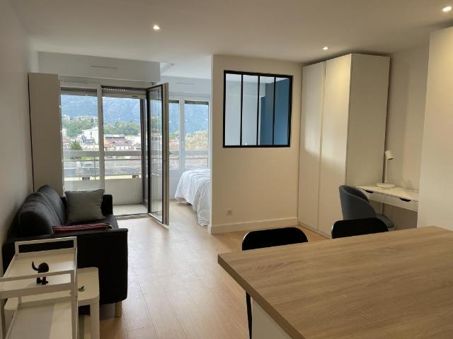 APPARTEMENT T1 MEUBLE