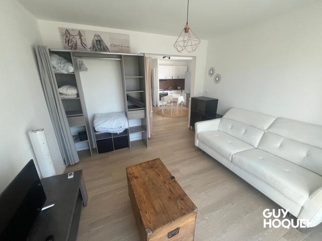 Appartement T1 meublé à louer au centre ville de La Chapelle sur Erdre Exclusivité Guy Hoquet