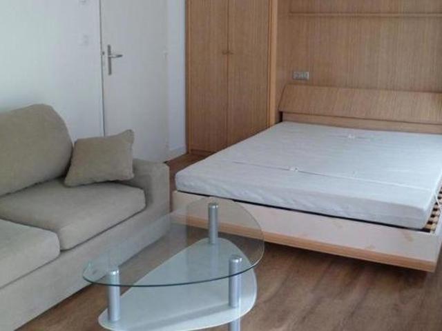Appartement T1 meublé et équipé Nantes Jonelière Proche Erdr