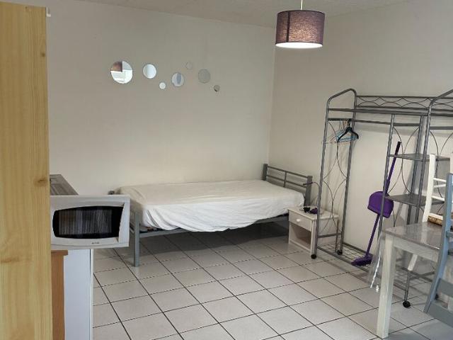 Appartement T1 PABU à louer