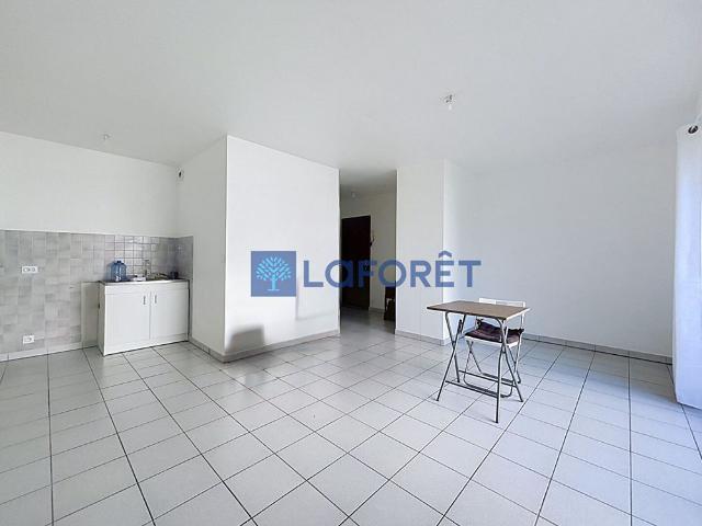 Appartement T1 PARAY VIEILLE POSTE à louer