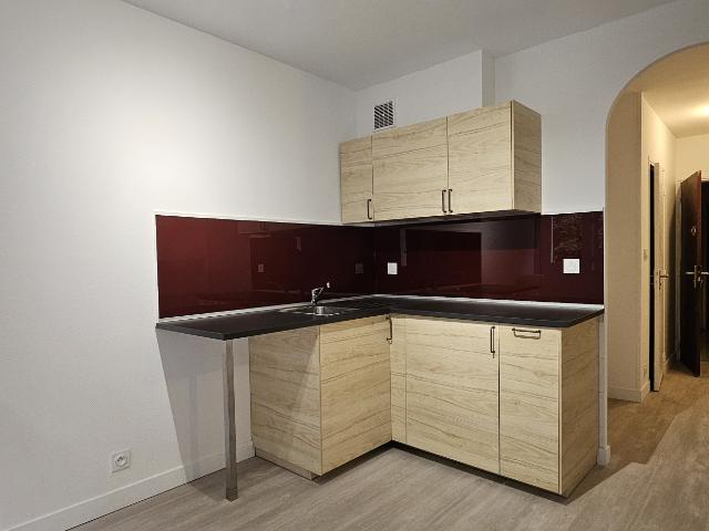 APPARTEMENT T1, ROYAT