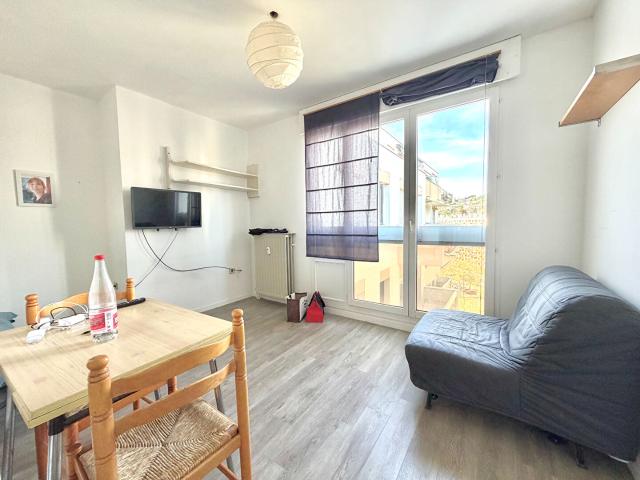 Appartement T1 Saint Etienne Cours Fauriel