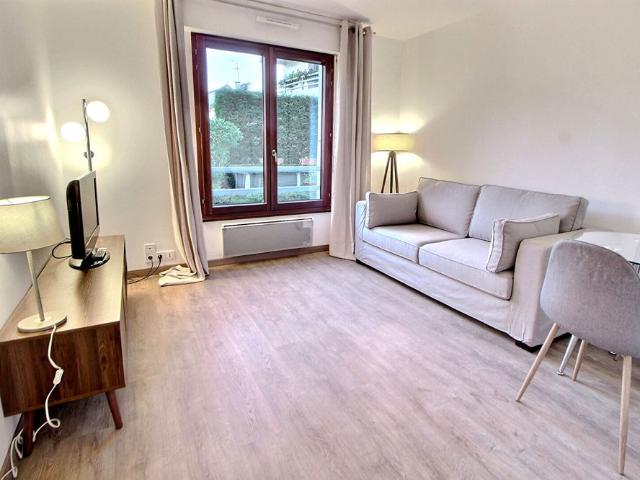 Appartement T1 SURESNES à louer