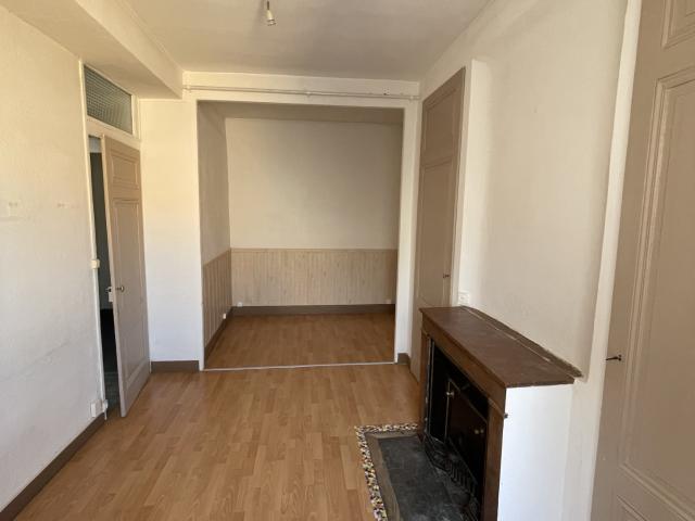 APPARTEMENT T1bis/T2 en dernier étage idéalement placé
