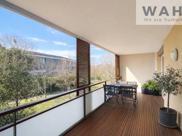 Appartement T2 43,93m2 Terrasse Garage Fermé