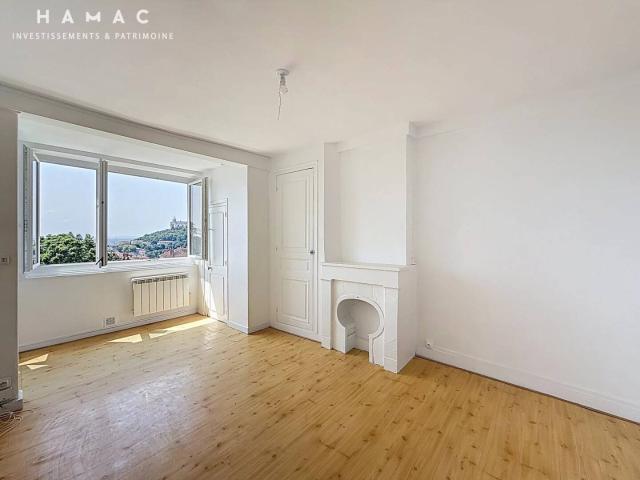 Appartement T2 – 43 m² – Vue Fourvière – Lyon 1er – Croix Rousse