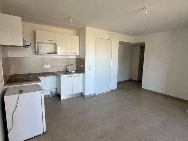 Appartement T2 41.5m2 à louer à Arles | Pichet