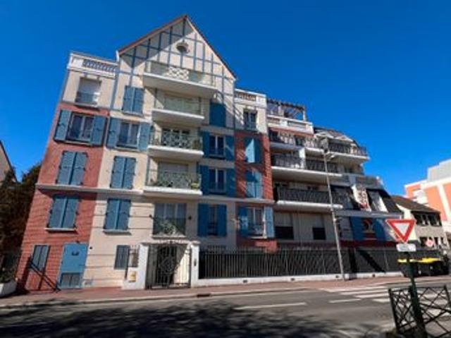 Appartement T2 42 m² – Vente interactive – RER B à 500 m – Parking sous sol – Le Blanc Mesnil