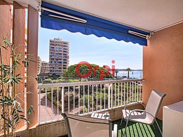 Appartement T2 42m² MEUBLE FREJUS PLAGE TERRASSE VUE MER