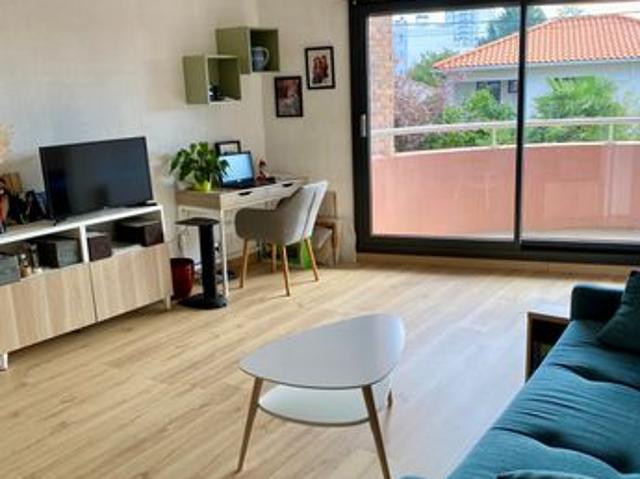 Appartement T2 44 m² Entièrement rénové