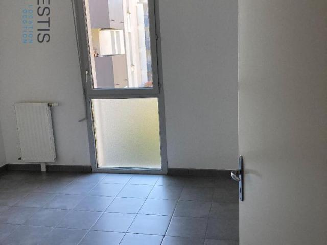 APPARTEMENT T2 44M