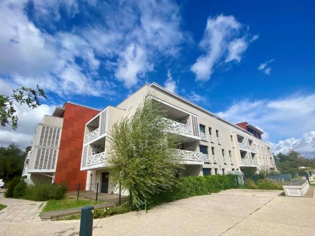 Appartement T2 46.5m2 à louer à Lormont | Pichet