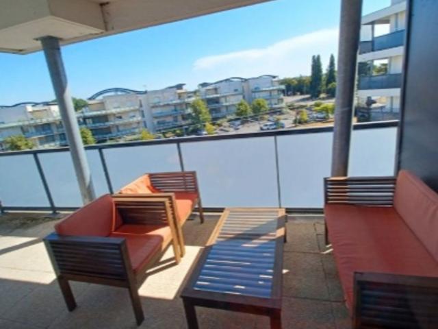 Appartement T2 46 m² 700 avec parking