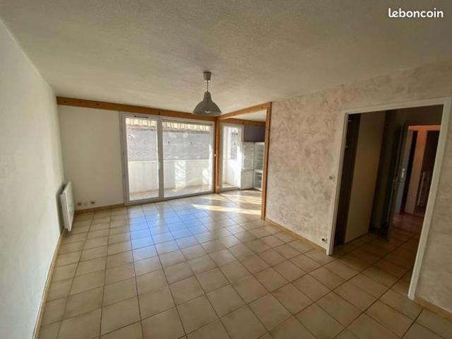 Appartement T2 48 M2 avec balcon