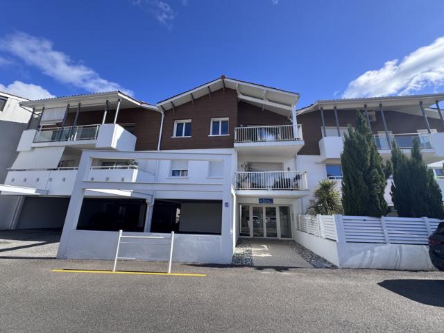 Appartement T2 48m2 avec Balcon, cave, garage et parking