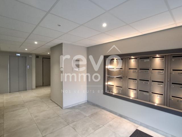 APPARTEMENT T2 54 M² GARAGE