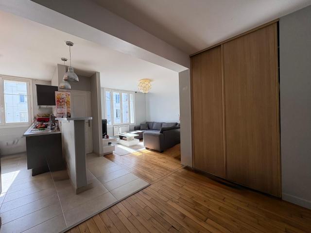 Appartement T2 55m2TOURS Grammont