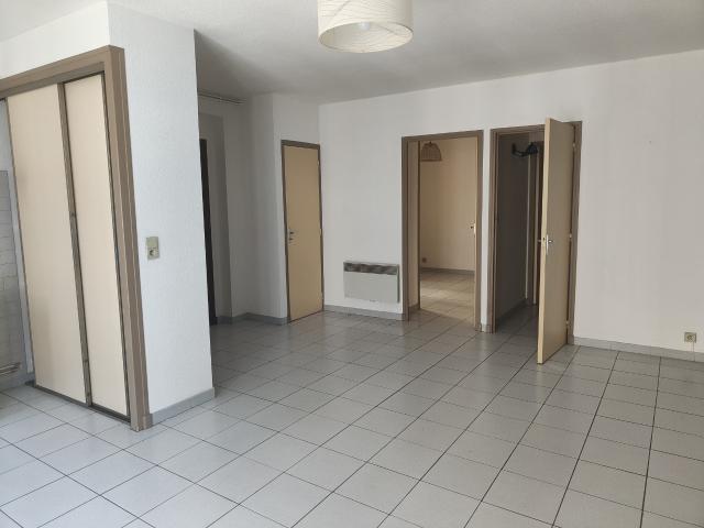 APPARTEMENT T2