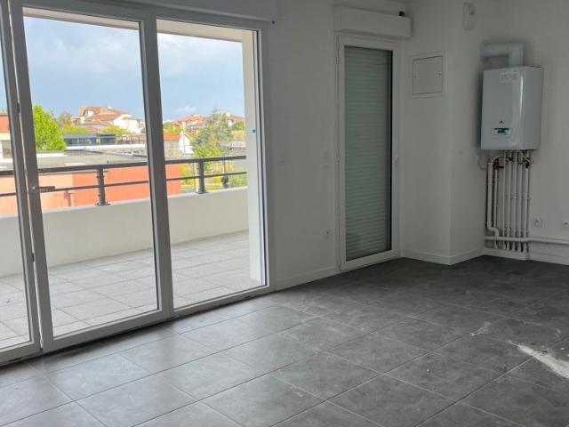APPARTEMENT T2