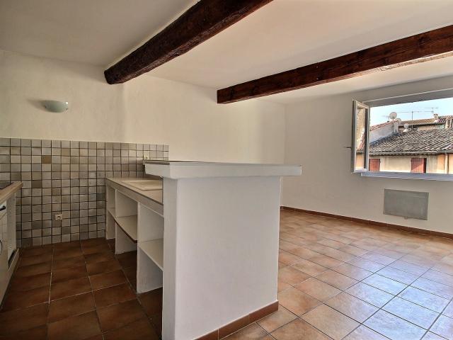 APPARTEMENT T2