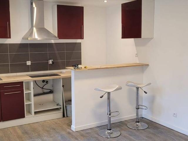 APPARTEMENT T2 Rez de chaussée avec Terrasse et parking