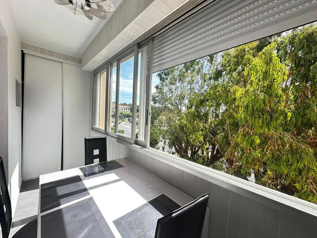 APPARTEMENT T2 31 M2 BORMES LES MIMOSAS