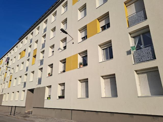 APPARTEMENT T2 3eme étage
