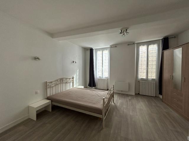 Appartement T2 VIDE JONZAC Centre Ville