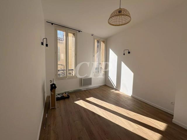APPARTEMENT T2 VIDE PROCHE ROTONDE