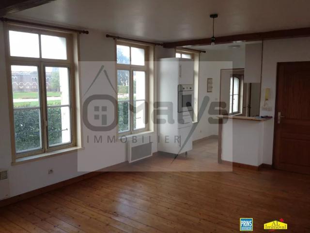 APPARTEMENT T2 VUE SUR RUINES ST BERTIN