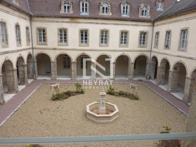 APPARTEMENT T2 A LOUER AUTUN CENTRE VILLE 42.42 m2 415 € charges comprises par mois: Immobilier AUTUN | Neyrat Immobilier