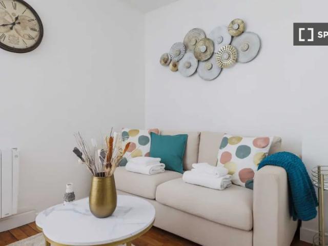 Appartement T2 à louer à Auteuil Sud, Paris