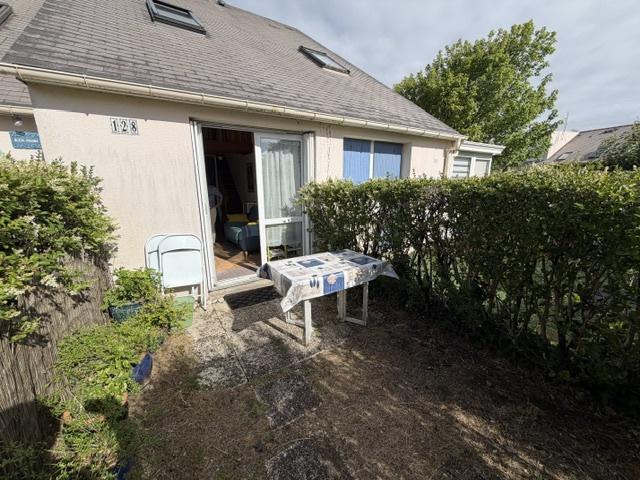 APPARTEMENT T2 A LOUER A L'ANNEE LE POULIGUEN